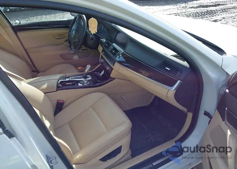 2011 BMW 535I xDrive z USA, uszkodzony, nr VIN WBAFU7C59BC874067